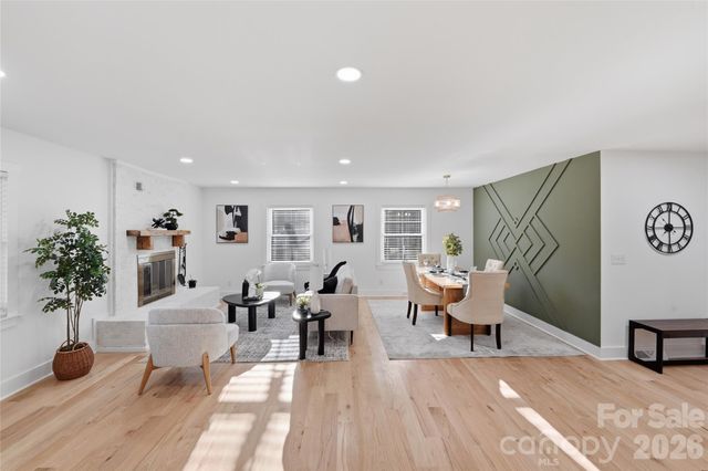 4314 Ivanhoe Place, Charlotte, NC 28205