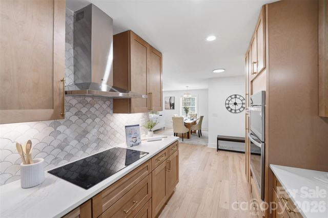 4314 Ivanhoe Place, Charlotte, NC 28205
