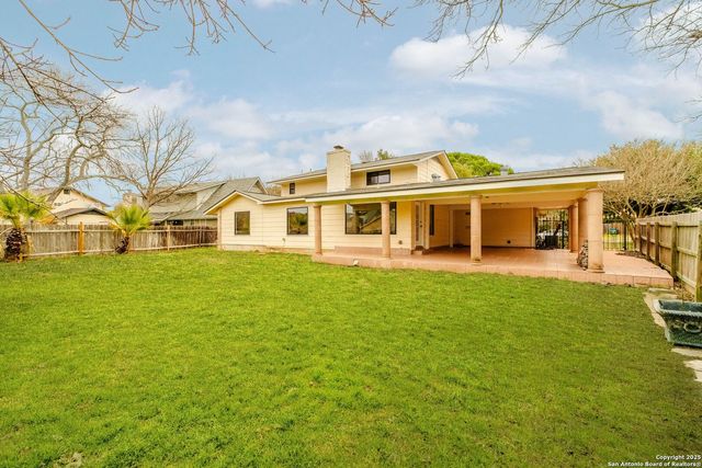 15809 HORSE CREEK ST, San Antonio, TX 78232