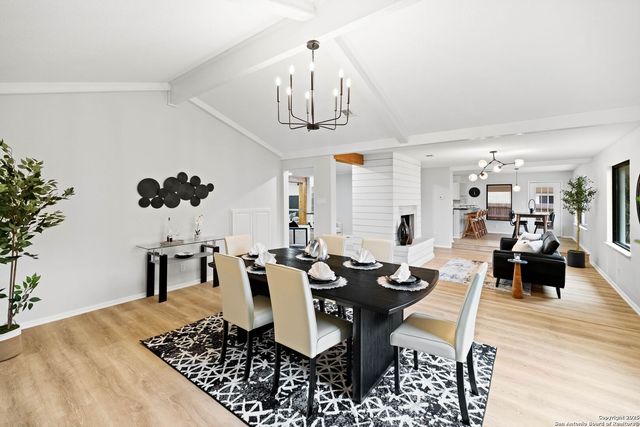 15809 HORSE CREEK ST, San Antonio, TX 78232