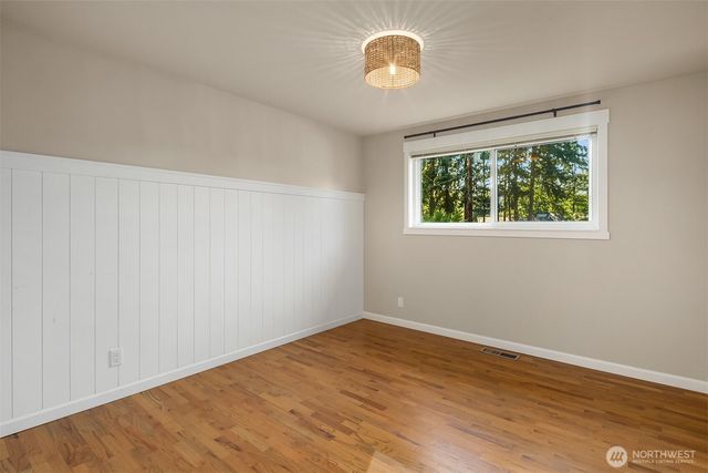 23823 86th Avenue W, Edmonds, WA 98026