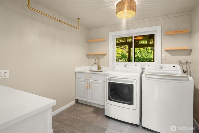 23823 86th Avenue W, Edmonds, WA 98026