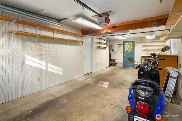 23823 86th Avenue W, Edmonds, WA 98026