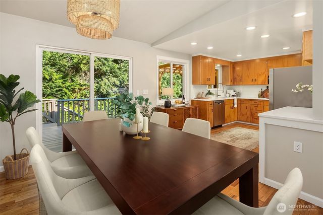 23823 86th Avenue W, Edmonds, WA 98026