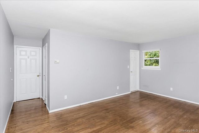 274 Marlin Street, Dix Hills, NY 11746