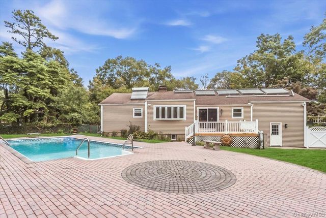 274 Marlin Street, Dix Hills, NY 11746