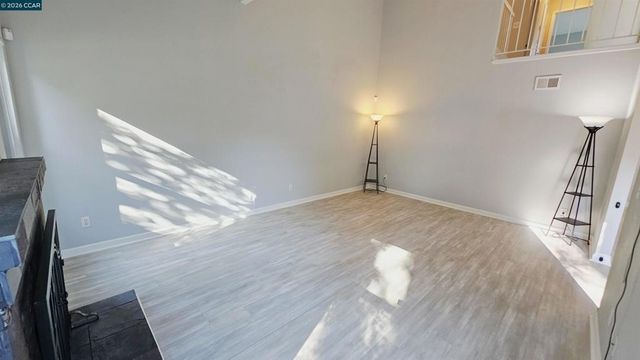 347 Scottsdale Rd, Pleasant Hill, CA 94523