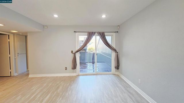 347 Scottsdale Rd, Pleasant Hill, CA 94523