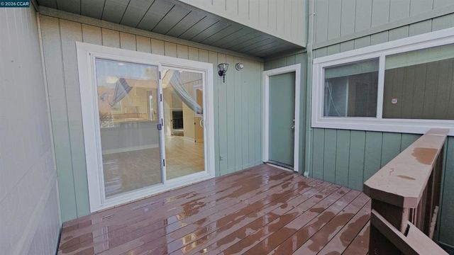 347 Scottsdale Rd, Pleasant Hill, CA 94523