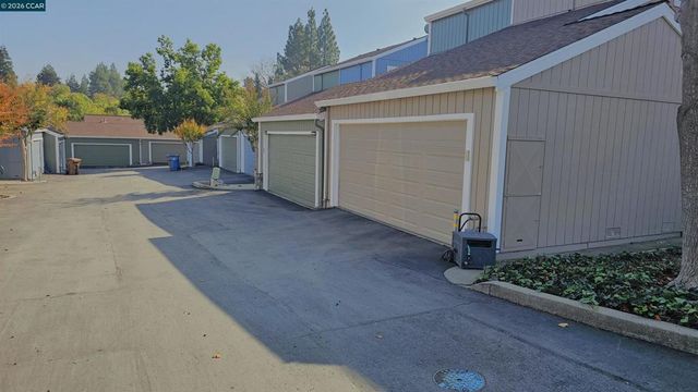 347 Scottsdale Rd, Pleasant Hill, CA 94523