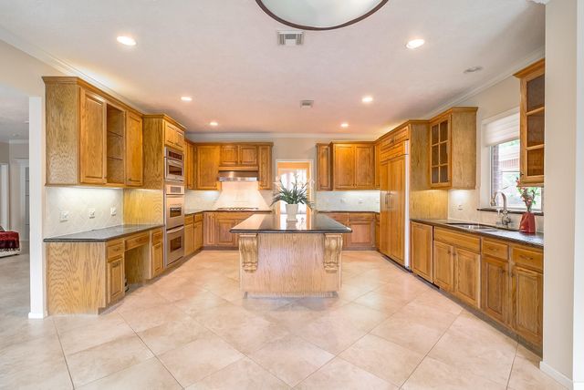 17323 Jackson Pines Drive, Houston, TX 77090