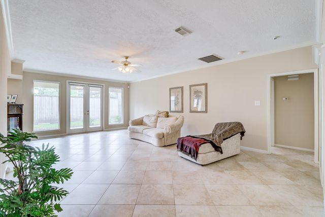 17323 Jackson Pines Drive, Houston, TX 77090