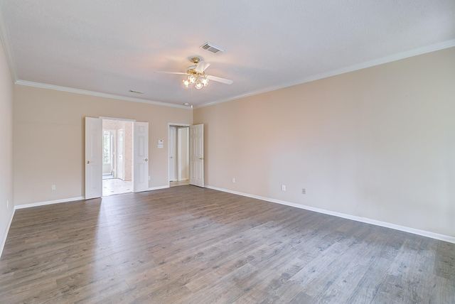 17323 Jackson Pines Drive, Houston, TX 77090