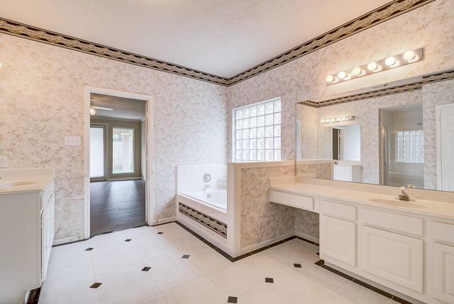 17323 Jackson Pines Drive, Houston, TX 77090