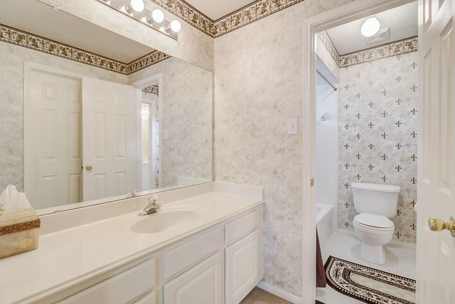 17323 Jackson Pines Drive, Houston, TX 77090