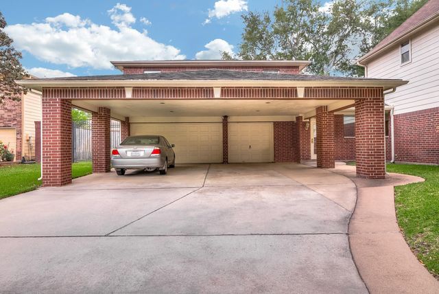 17323 Jackson Pines Drive, Houston, TX 77090