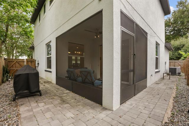 2338 S BROWN AVENUE, Orlando, FL 32806