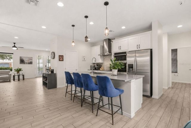 2338 S BROWN AVENUE, Orlando, FL 32806