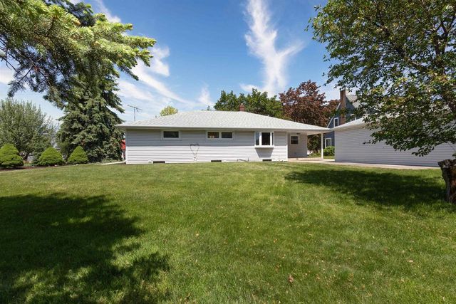 W2081 COUNTY ROAD S, Freedom, WI 54130