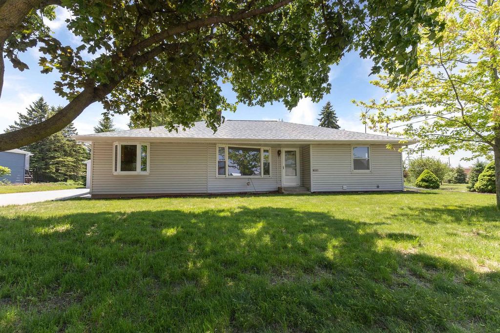 W2081 COUNTY ROAD S, Freedom, WI 54130