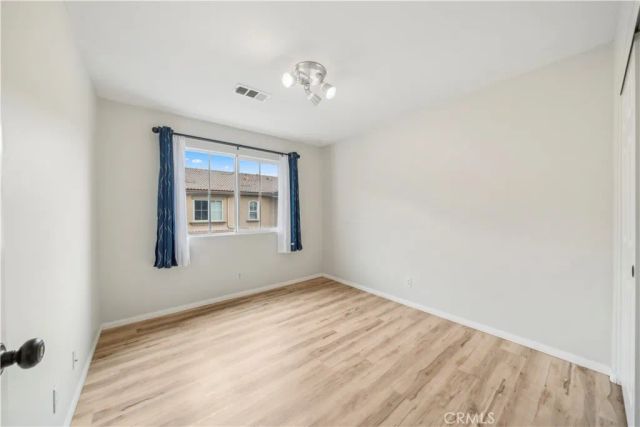 32 New Season, Irvine, CA 92602