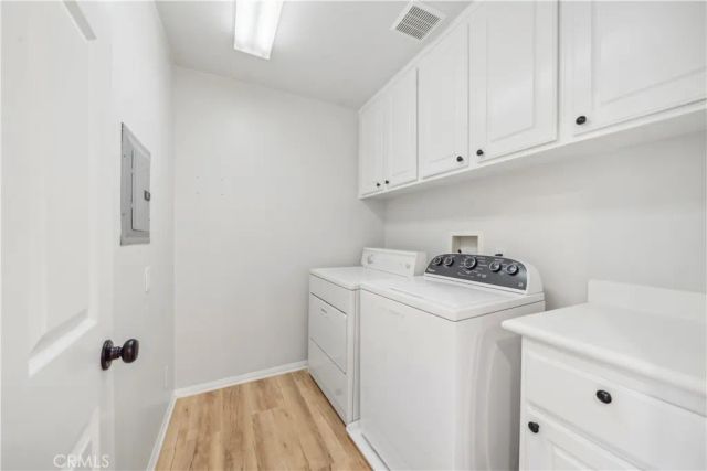 32 New Season, Irvine, CA 92602