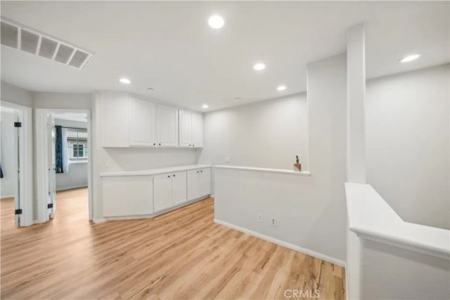 32 New Season, Irvine, CA 92602