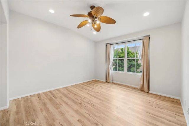 32 New Season, Irvine, CA 92602
