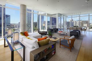 1747 Leonard Street 1102, Dallas, TX 75201