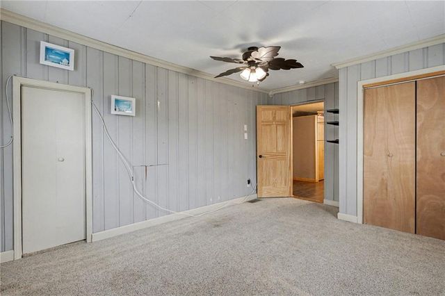 302 Dewey Avenue, Camden Point, MO 64018