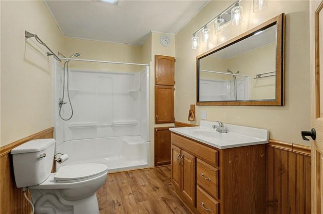 302 Dewey Avenue, Camden Point, MO 64018