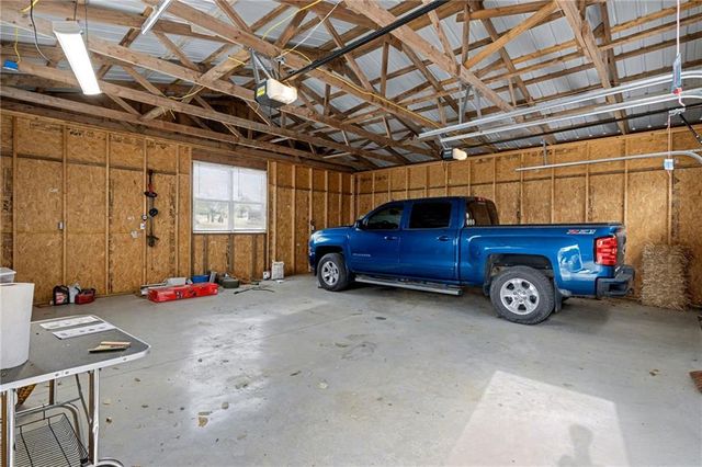 302 Dewey Avenue, Camden Point, MO 64018