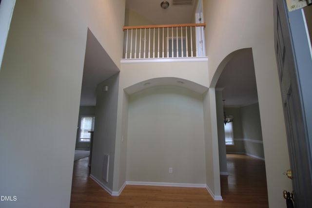 304 Peachtree Point Court, Cary, NC 27513