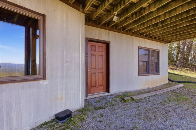 630 Upper Springs Road, Pickens, SC 29671