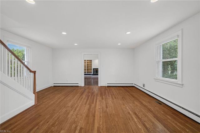 110 75th ST, Virginia Beach, VA 23451