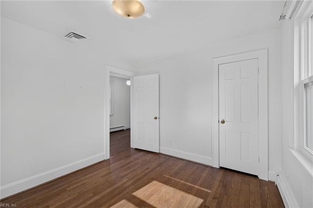 110 75th ST, Virginia Beach, VA 23451