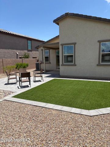 784 W Calle El Acuario, Sahuarita, AZ 85629