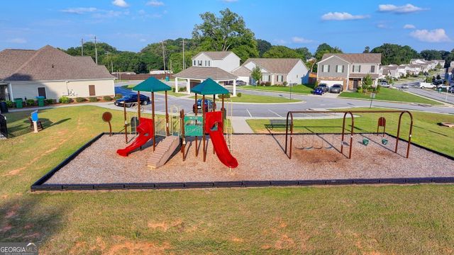 52 Brode Lane, Pendergrass, GA 30567