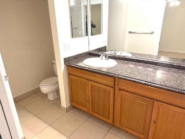 637 Executive Center Drive, West Palm Beach, FL 33401