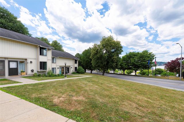 3 Hammond Plaza, Beacon, NY 12508