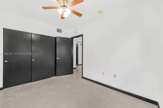 1876 SW 11th Ter 302, Miami, FL 33135