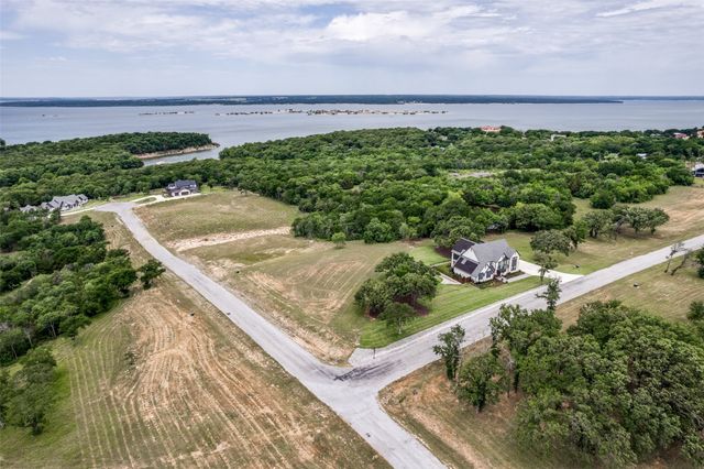 481 Meadow Lane, Pottsboro, TX 75076