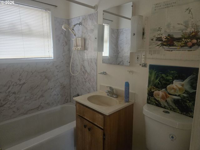 3405 Se 69TH Ave, Portland, OR 97206