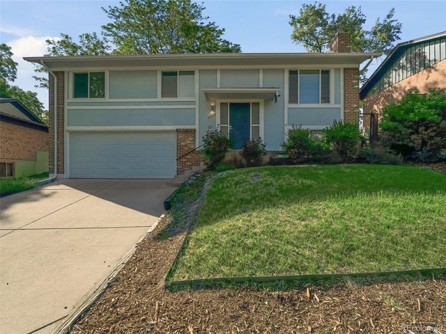 2249 S Yank Court, Lakewood, CO 80228