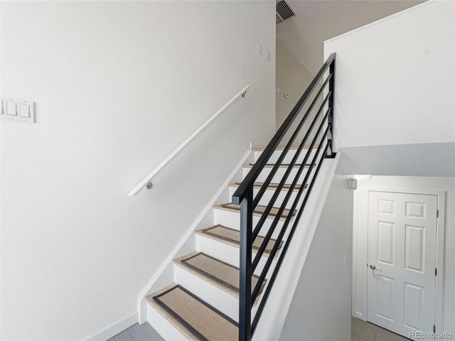 2249 S Yank Court, Lakewood, CO 80228