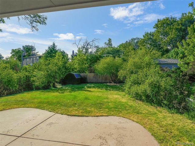 2249 S Yank Court, Lakewood, CO 80228