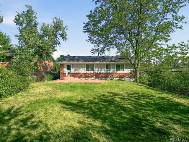2249 S Yank Court, Lakewood, CO 80228