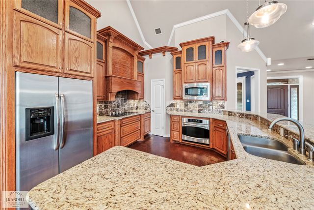 767 Middleton Road, Stonewall, LA 71078