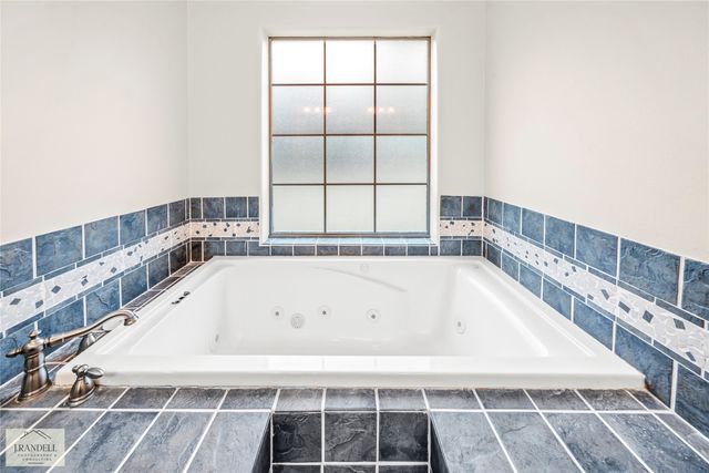 767 Middleton Road, Stonewall, LA 71078