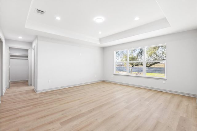 925 County Road 737b, Alvin, TX 77511